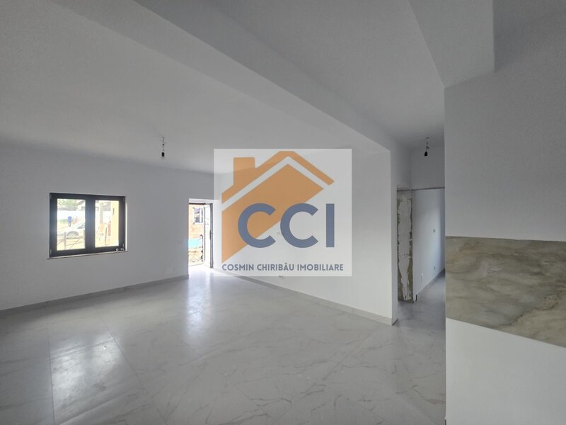 Sarata, Bacau, casa noua moderna de vanzare, confort, spatiu si liniste.