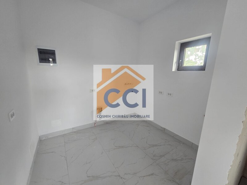 Sarata, Bacau, casa noua moderna de vanzare, confort, spatiu si liniste.